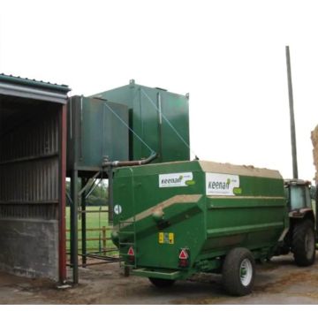 Molasses for Palatability and Dust Suppression for Ruminants (30% DM) | FarmMolasses Range